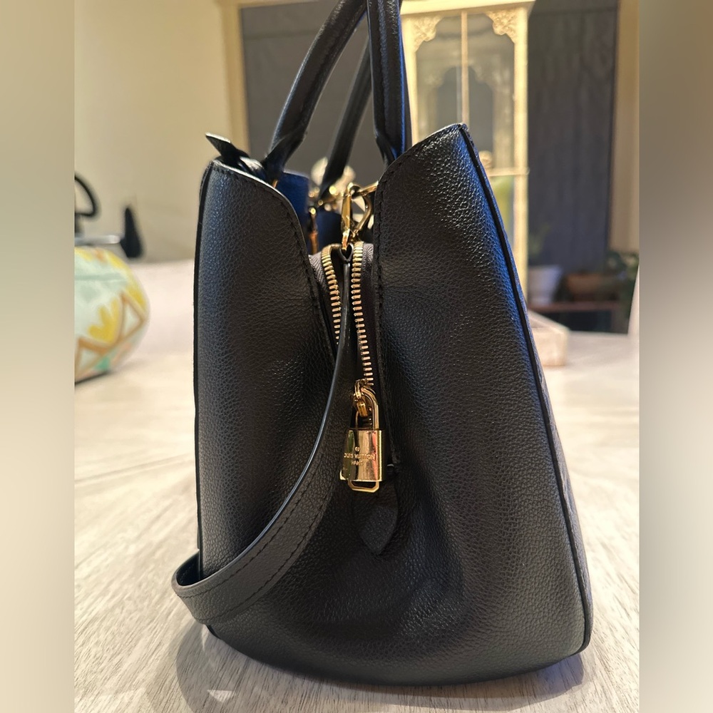 Black Louis Vuitton Montaigne MM Monogram Empriente - Picture 4 of 17